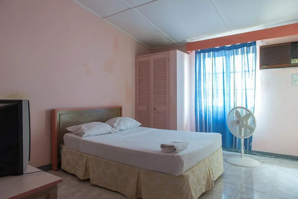 Hotel Ocean Sands Ocho Rios 2*,  Jamajka