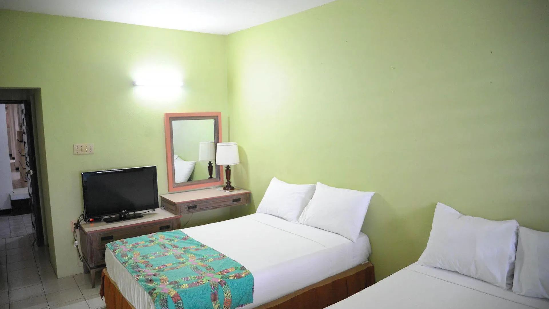 Ocean Sands Otel Ocho Rios