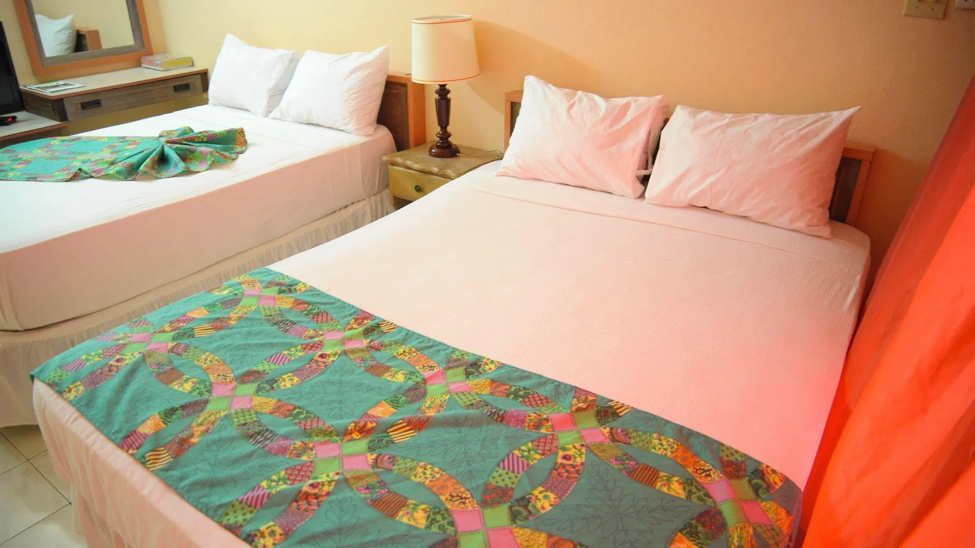 Ocean Sands Otel Ocho Rios Jamaika